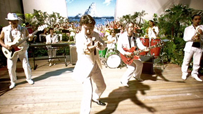 涙の海で抱かれたい~SEA OF LOVE~